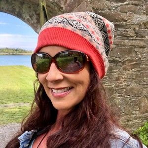 Meet your Posher, Dana